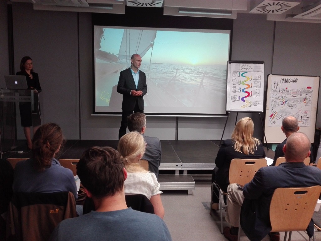 Dyrektor Programu MBA Przemyslaw Wajda