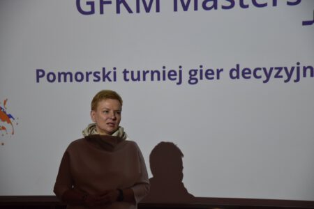 GFKM masters gry decyzyjne 1