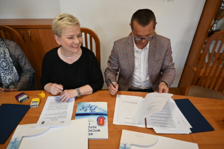 AWFiS i GFKM podpisują umowę współpracy