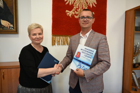 AWFiS i GFKM podpisują umowę współpracy